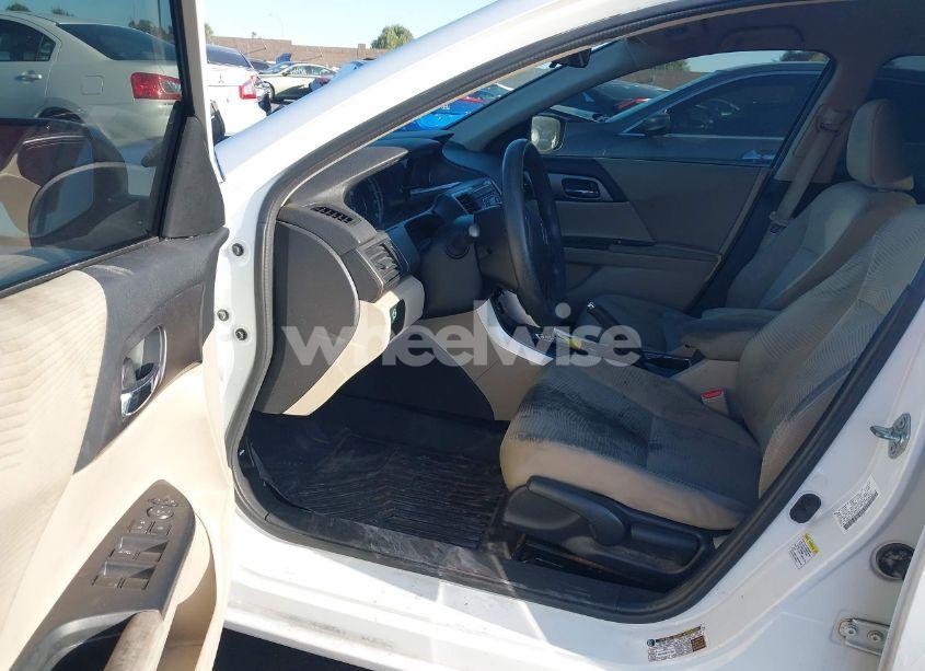 Photo 5 of 2014 Honda Accord LX (VIN 1HGCR2F35EA106494)