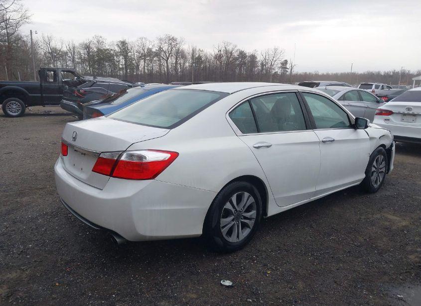 Photo 4 of 2014 Honda Accord LX (VIN 1HGCR2F35EA117754)