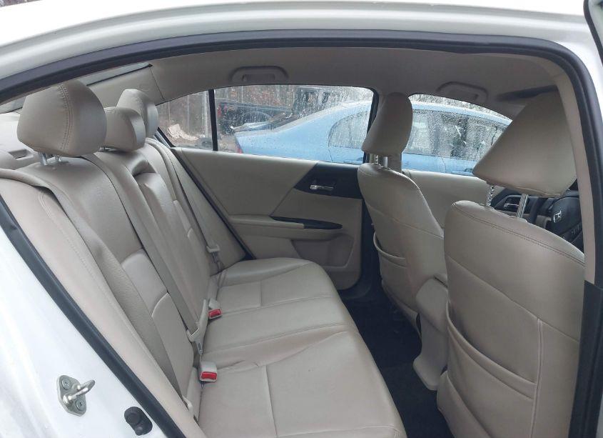 Photo 8 of 2014 Honda Accord LX (VIN 1HGCR2F35EA117754)