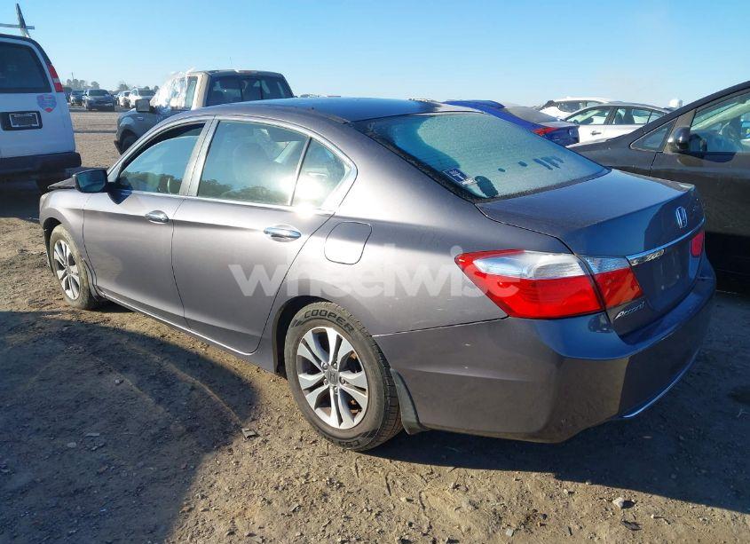 Photo 3 of 2014 Honda Accord LX (VIN 1HGCR2F35EA156702)