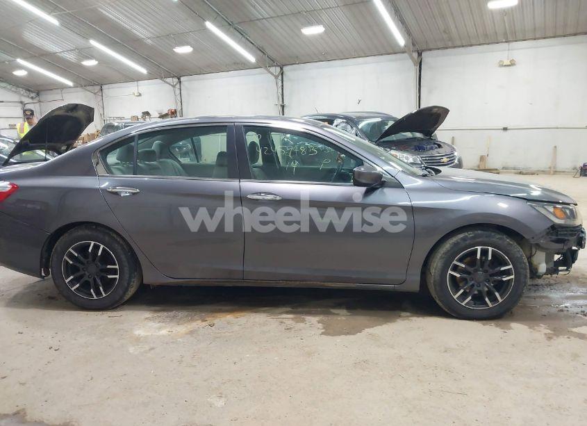 Photo 14 of 2014 Honda Accord LX (VIN 1HGCR2F35EA157655)