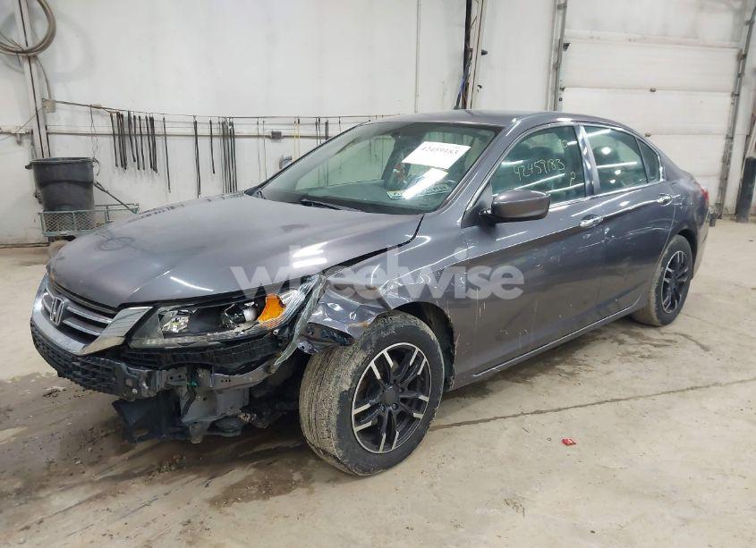 Photo 2 of 2014 Honda Accord LX (VIN 1HGCR2F35EA157655)