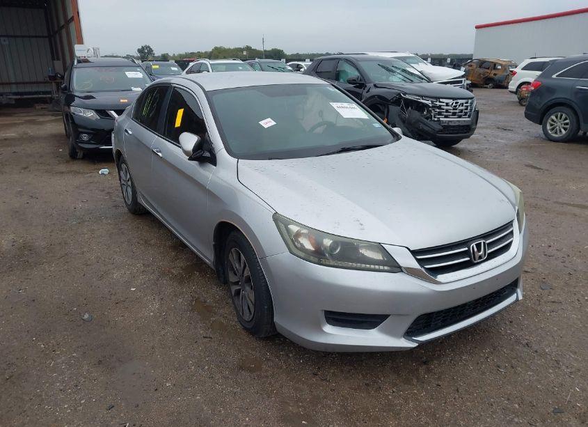 2014 Honda Accord LX (VIN 1HGCR2F35EA160765) main photo