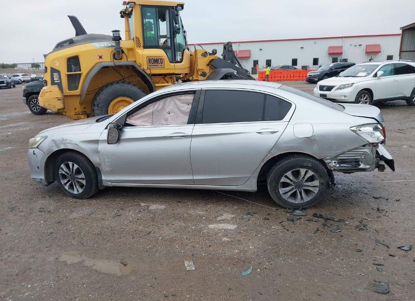 Photo 14 of 2014 Honda Accord LX (VIN 1HGCR2F35EA160765)
