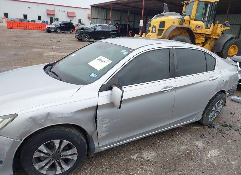 Photo 6 of 2014 Honda Accord LX (VIN 1HGCR2F35EA160765)