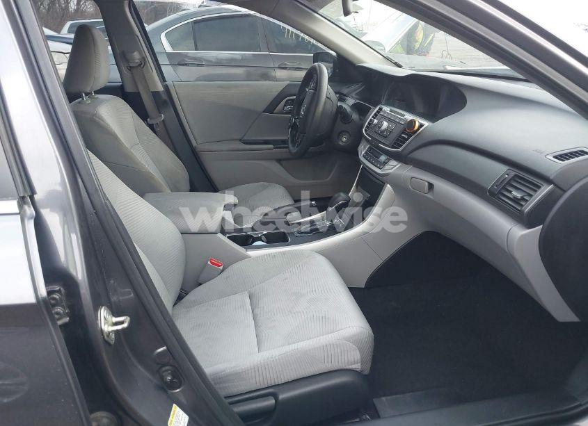 Photo 5 of 2014 Honda Accord LX (VIN 1HGCR2F35EA219636)