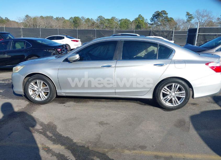 Photo 14 of 2014 Honda Accord LX (VIN 1HGCR2F35EA227929)