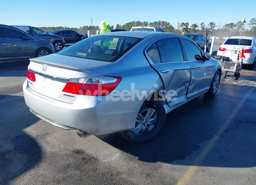 Photo 4 of 2014 Honda Accord LX (VIN 1HGCR2F35EA227929)