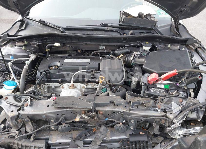 Photo 10 of 2014 Honda Accord LX (VIN 1HGCR2F35EA260705)