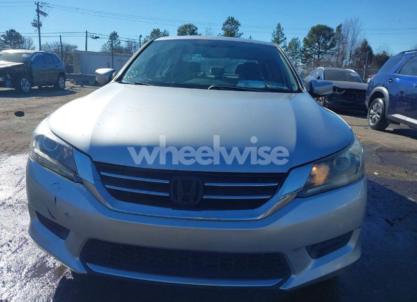 Photo 12 of 2015 Honda Accord LX (VIN 1HGCR2F35FA028512)