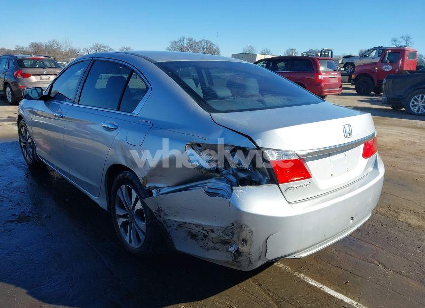 Photo 3 of 2015 Honda Accord LX (VIN 1HGCR2F35FA028512)