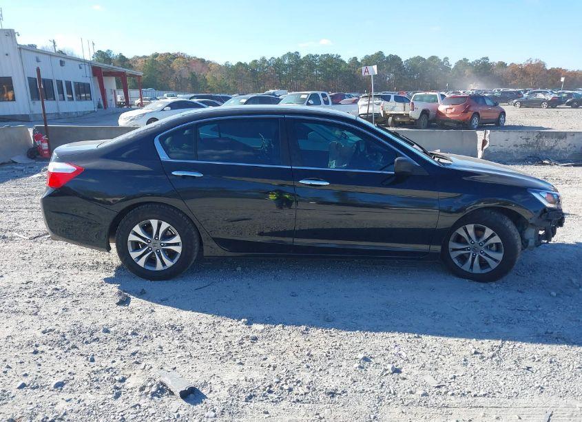 Photo 14 of 2015 Honda Accord LX (VIN 1HGCR2F35FA071389)