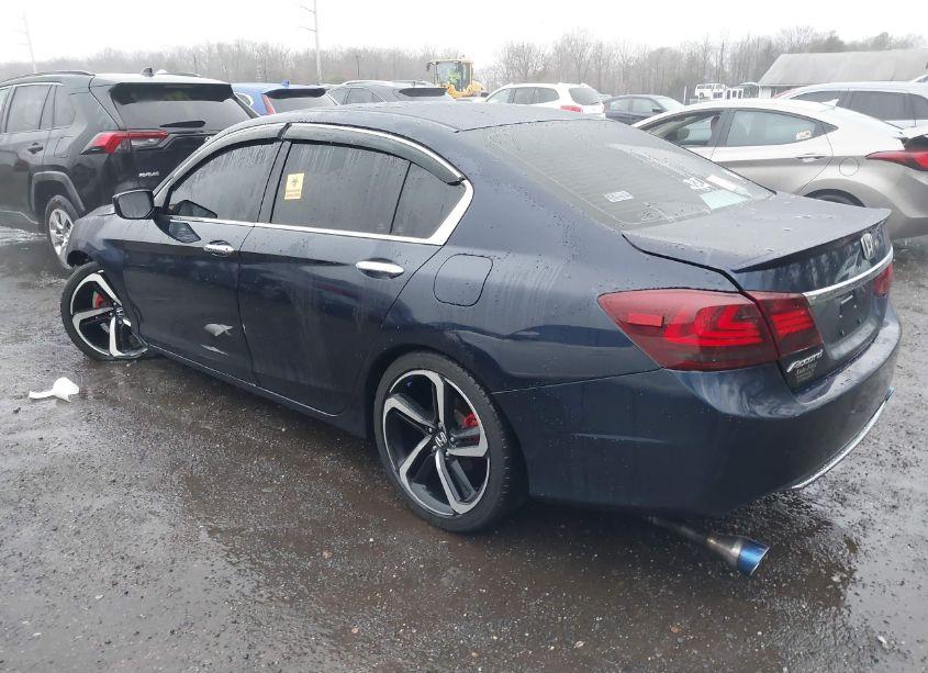 Photo 3 of 2015 Honda Accord LX (VIN 1HGCR2F35FA105850)