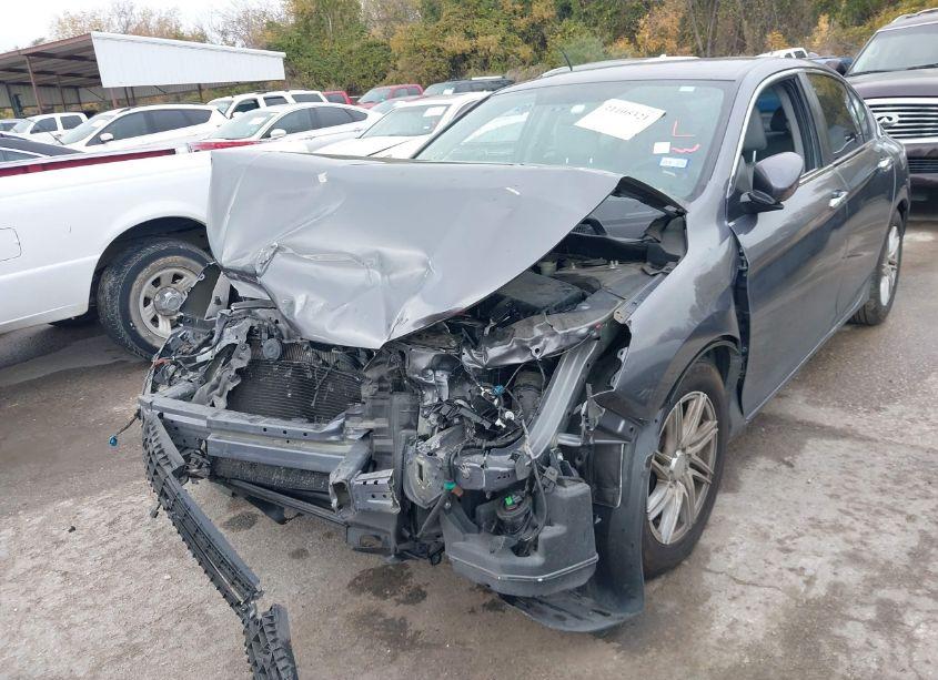 Photo 2 of 2015 Honda Accord LX (VIN 1HGCR2F35FA141733)