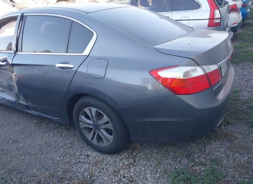 Photo 3 of 2015 Honda Accord LX (VIN 1HGCR2F35FA149962)