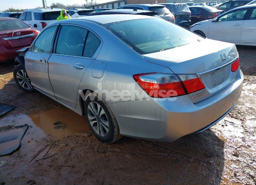 Photo 3 of 2015 Honda Accord LX (VIN 1HGCR2F35FA187403)