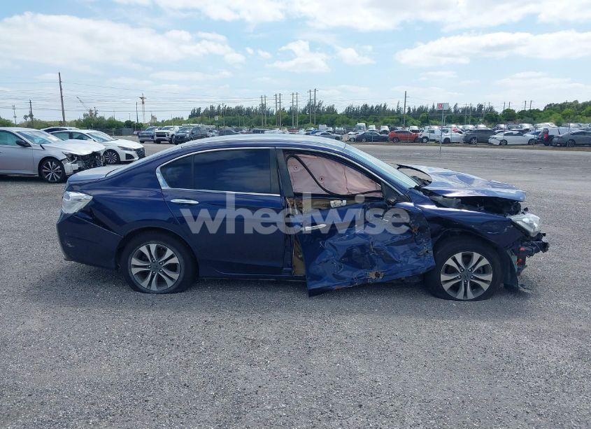 Photo 13 of 2015 Honda Accord LX (VIN 1HGCR2F35FA198109)