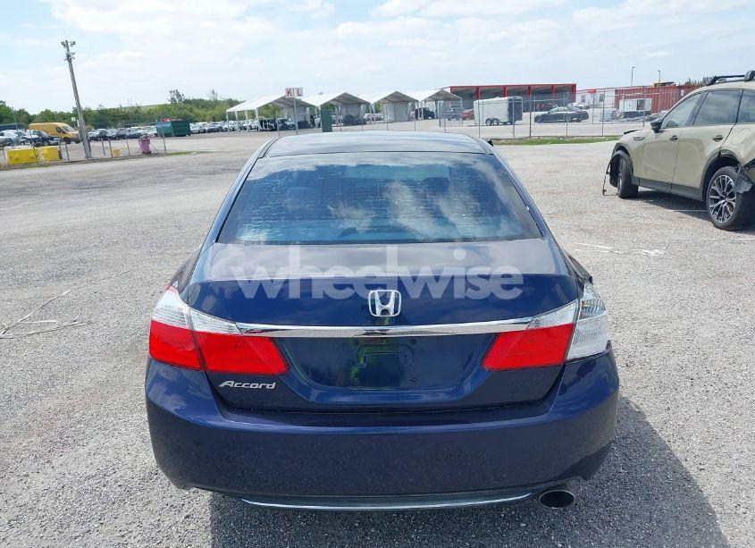 Photo 16 of 2015 Honda Accord LX (VIN 1HGCR2F35FA198109)