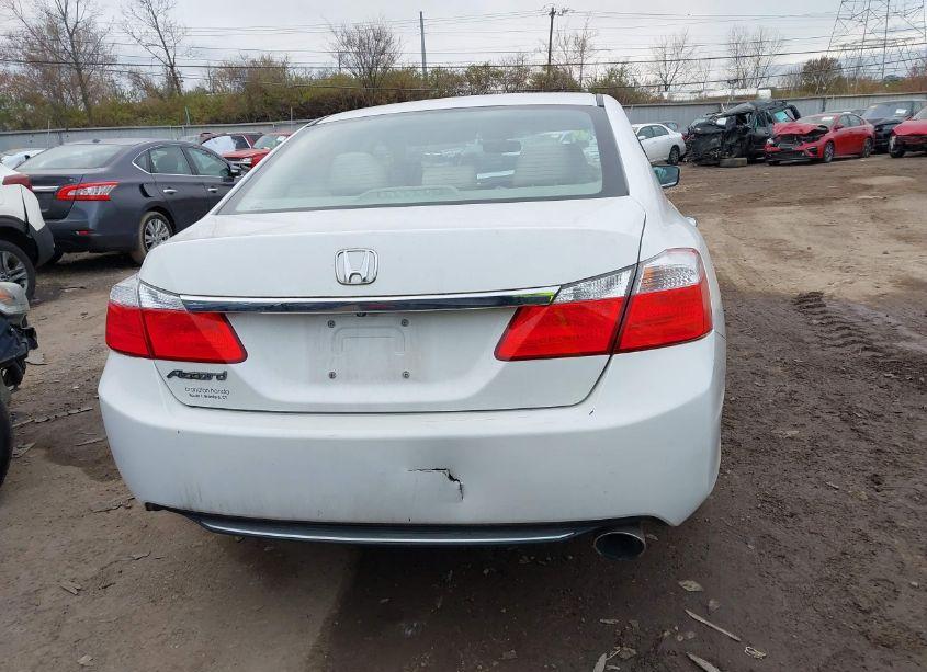 Photo 15 of 2015 Honda Accord LX (VIN 1HGCR2F35FA216415)