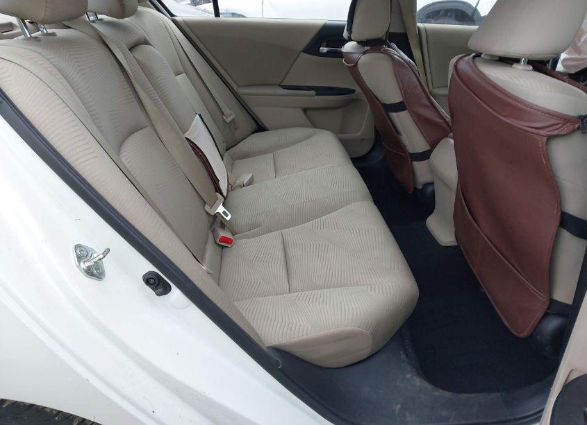 Photo 8 of 2015 Honda Accord LX (VIN 1HGCR2F35FA216415)