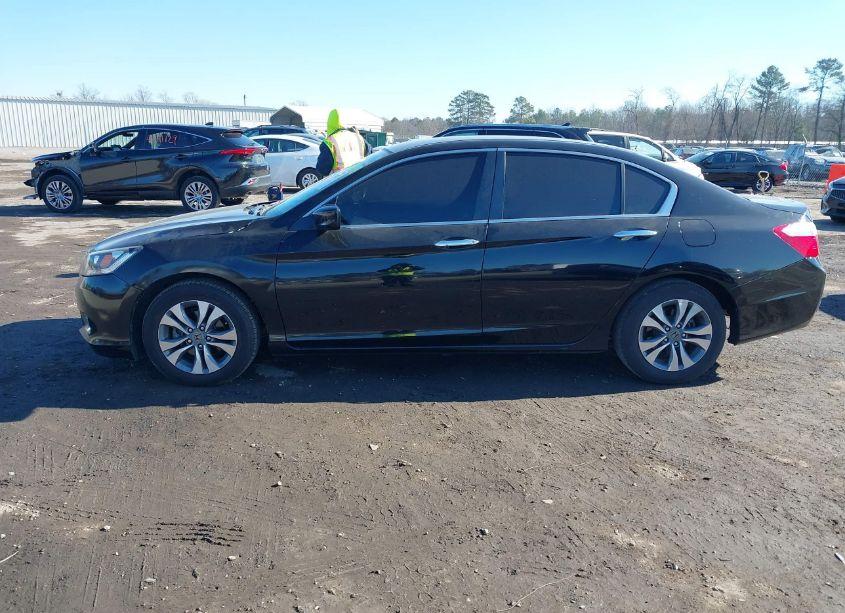 Photo 14 of 2015 Honda Accord LX (VIN 1HGCR2F35FA221615)
