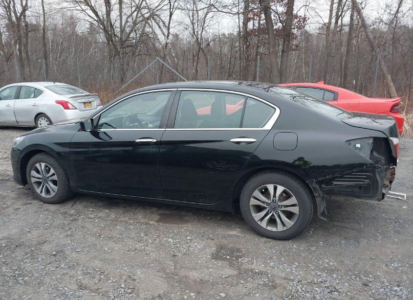 Photo 15 of 2015 Honda Accord LX (VIN 1HGCR2F35FA223400)