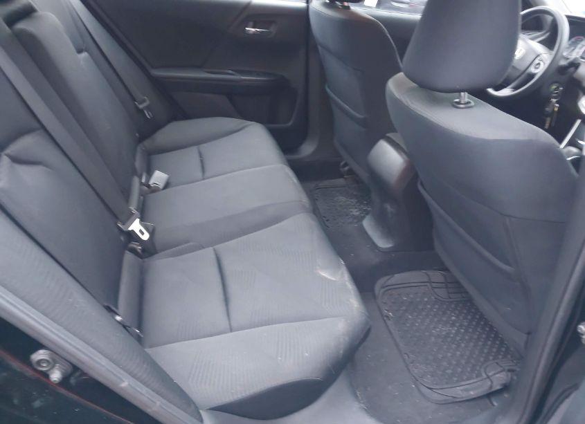 Photo 8 of 2015 Honda Accord LX (VIN 1HGCR2F35FA223400)