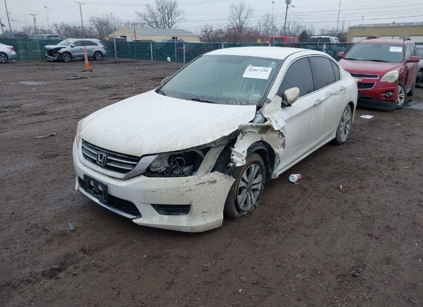 Photo 2 of 2015 Honda Accord LX (VIN 1HGCR2F35FA225762)