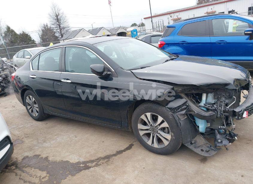 Photo 13 of 2015 Honda Accord LX (VIN 1HGCR2F35FA226037)