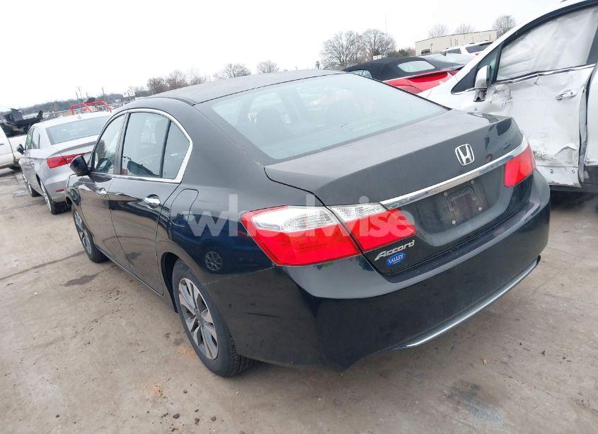 Photo 3 of 2015 Honda Accord LX (VIN 1HGCR2F35FA226037)