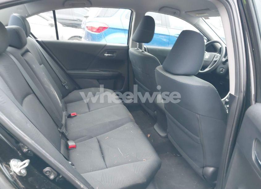 Photo 8 of 2015 Honda Accord LX (VIN 1HGCR2F35FA226037)