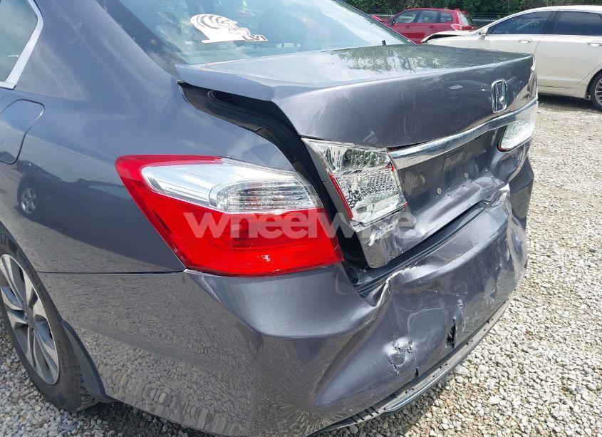 Photo 18 of 2015 Honda Accord LX (VIN 1HGCR2F35FA227219)