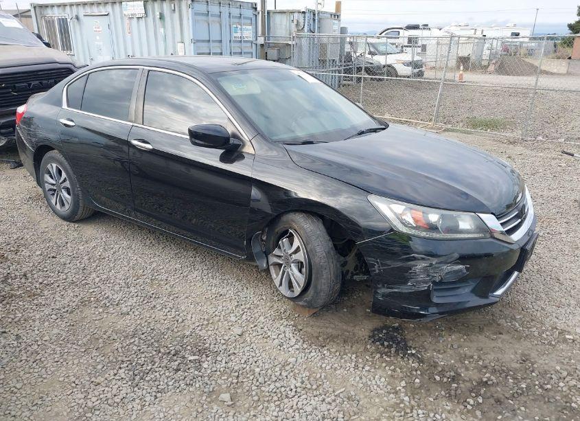 2015 Honda Accord LX (VIN 1HGCR2F35FA233862) main photo