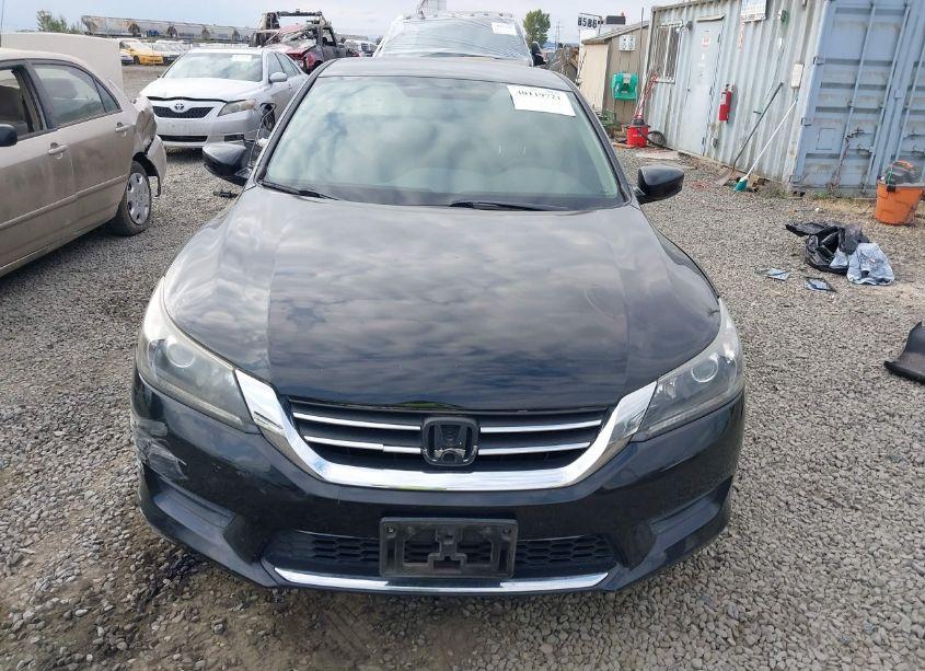 Photo 12 of 2015 Honda Accord LX (VIN 1HGCR2F35FA233862)