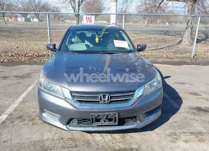 Photo 12 of 2015 Honda Accord LX (VIN 1HGCR2F35FA240584)