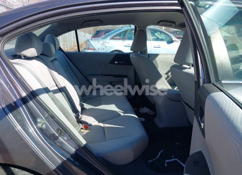 Photo 8 of 2015 Honda Accord LX (VIN 1HGCR2F35FA240584)