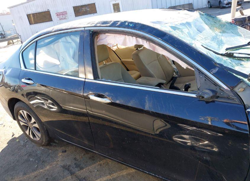 Photo 13 of 2015 Honda Accord LX (VIN 1HGCR2F35FA257790)