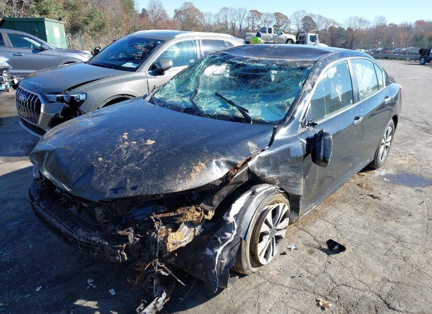 Photo 2 of 2015 Honda Accord LX (VIN 1HGCR2F35FA257790)