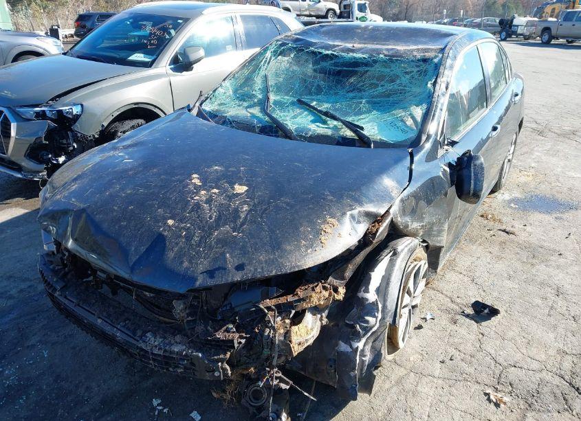 Photo 6 of 2015 Honda Accord LX (VIN 1HGCR2F35FA257790)