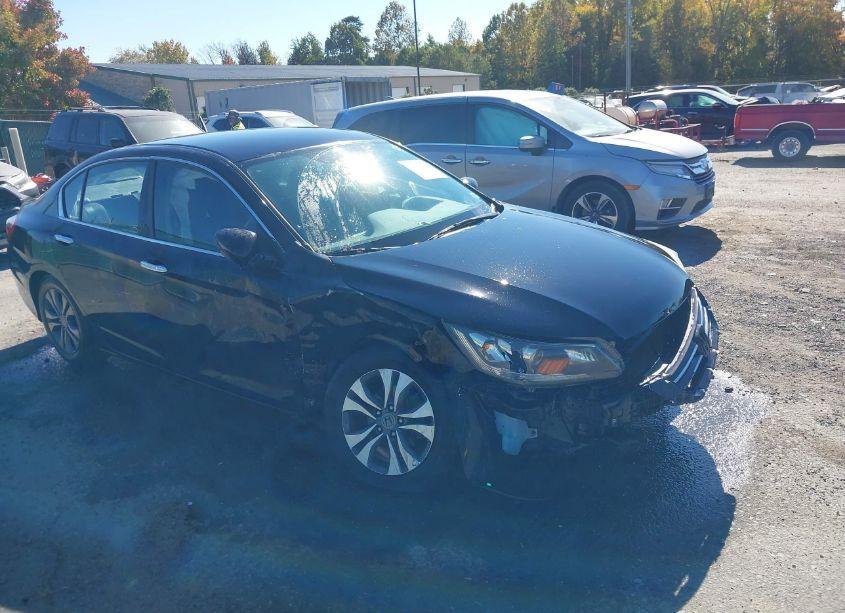 Photo 6 of 2015 Honda Accord LX (VIN 1HGCR2F35FA261869)
