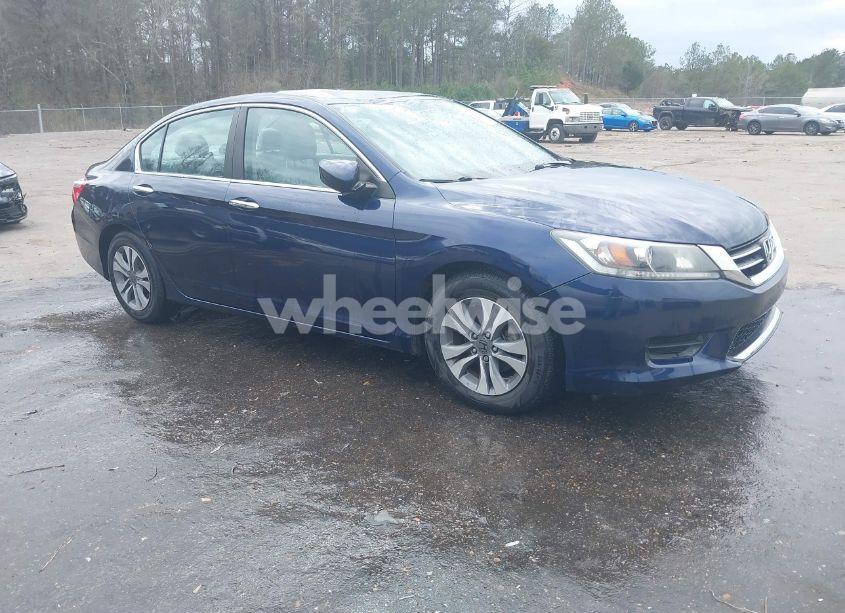 2015 Honda Accord LX (VIN 1HGCR2F35FA263735) main photo