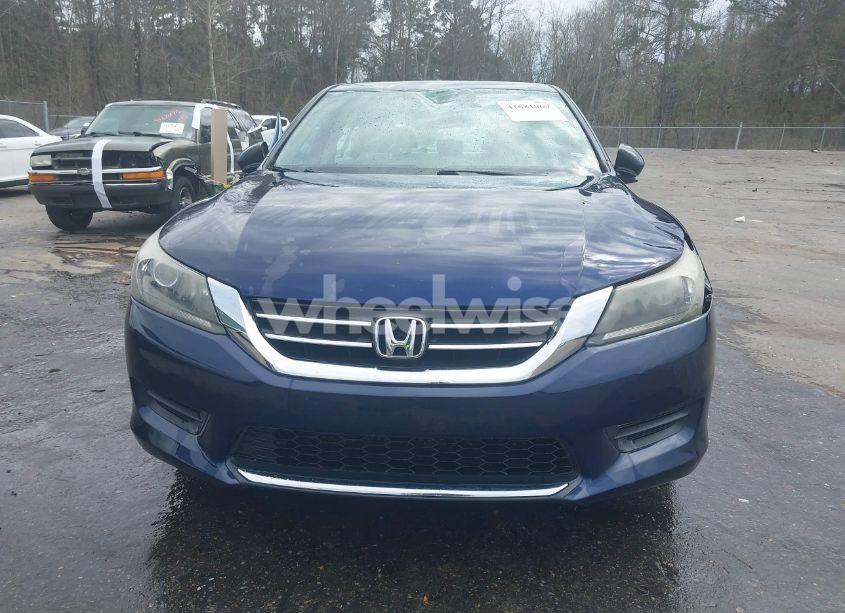 Photo 12 of 2015 Honda Accord LX (VIN 1HGCR2F35FA263735)