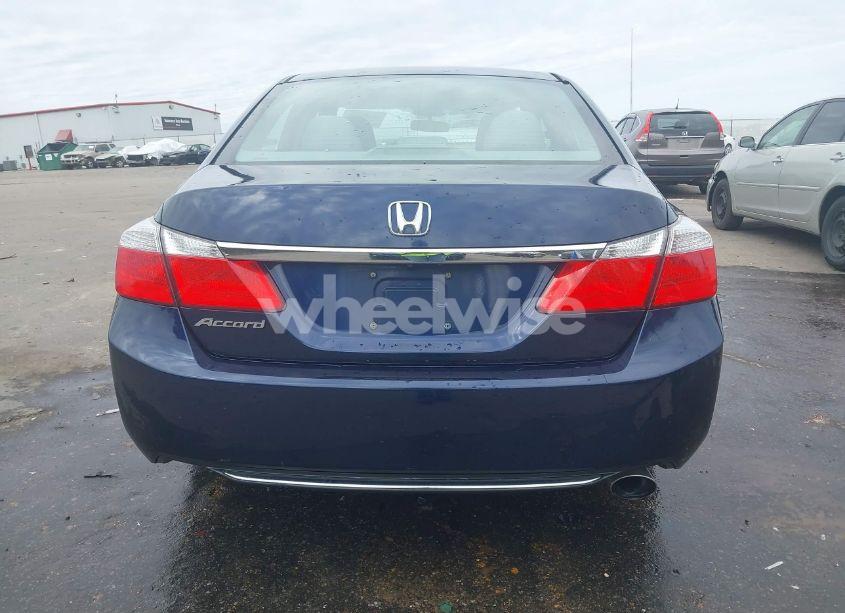 Photo 16 of 2015 Honda Accord LX (VIN 1HGCR2F35FA263735)