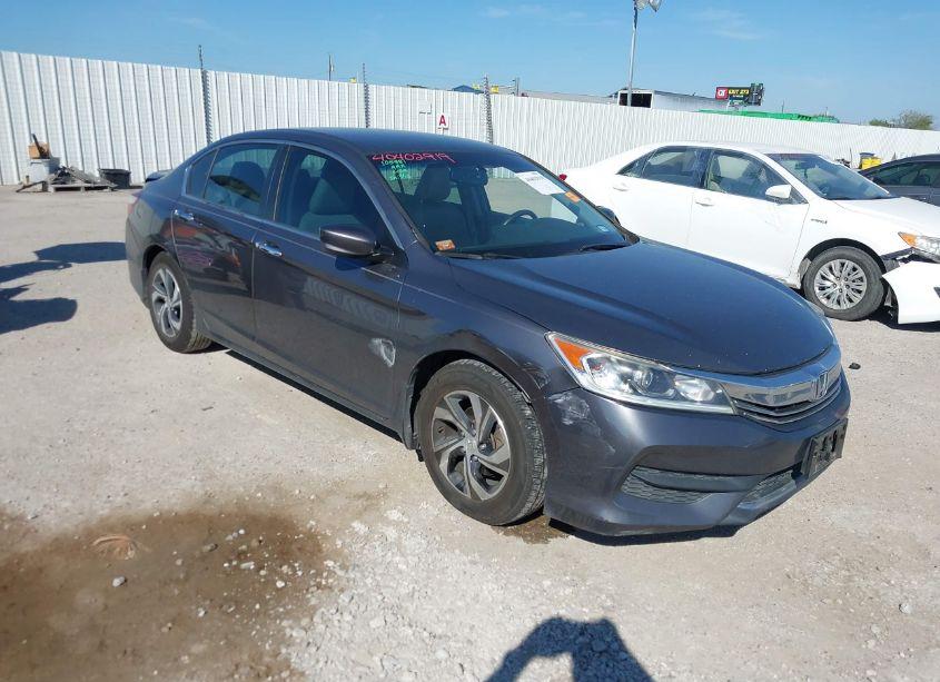 2016 Honda Accord LX (VIN 1HGCR2F35GA003367) main photo