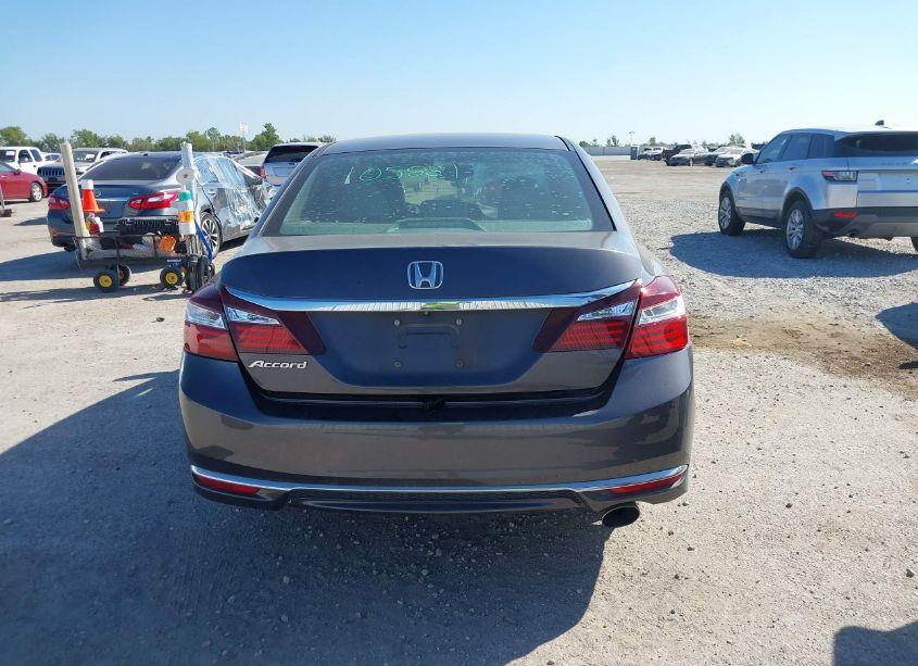Photo 17 of 2016 Honda Accord LX (VIN 1HGCR2F35GA003367)