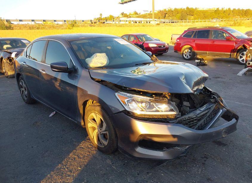 2016 Honda Accord LX (VIN 1HGCR2F35GA088128) main photo