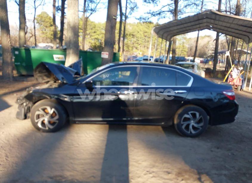 Photo 14 of 2016 Honda Accord LX (VIN 1HGCR2F35GA099601)