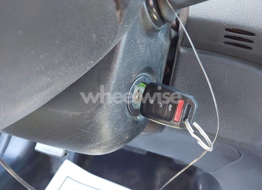 Photo 11 of 2016 Honda Accord LX (VIN 1HGCR2F35GA114596)