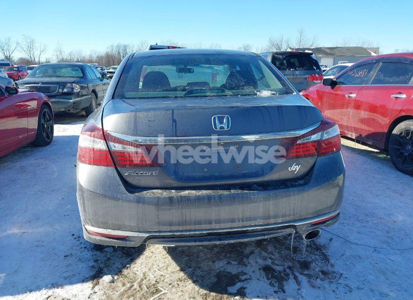 Photo 16 of 2016 Honda Accord LX (VIN 1HGCR2F35GA114596)