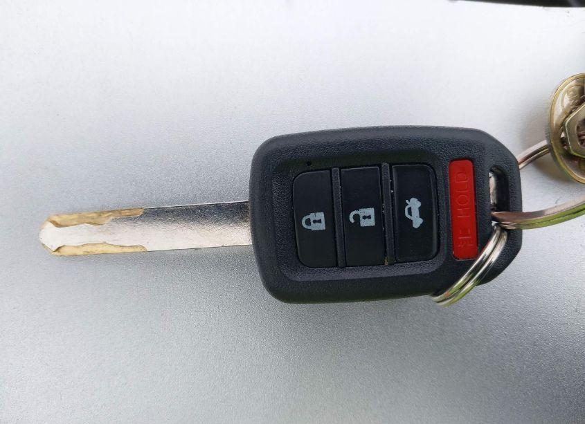 Photo 11 of 2016 Honda Accord LX (VIN 1HGCR2F35GA114744)